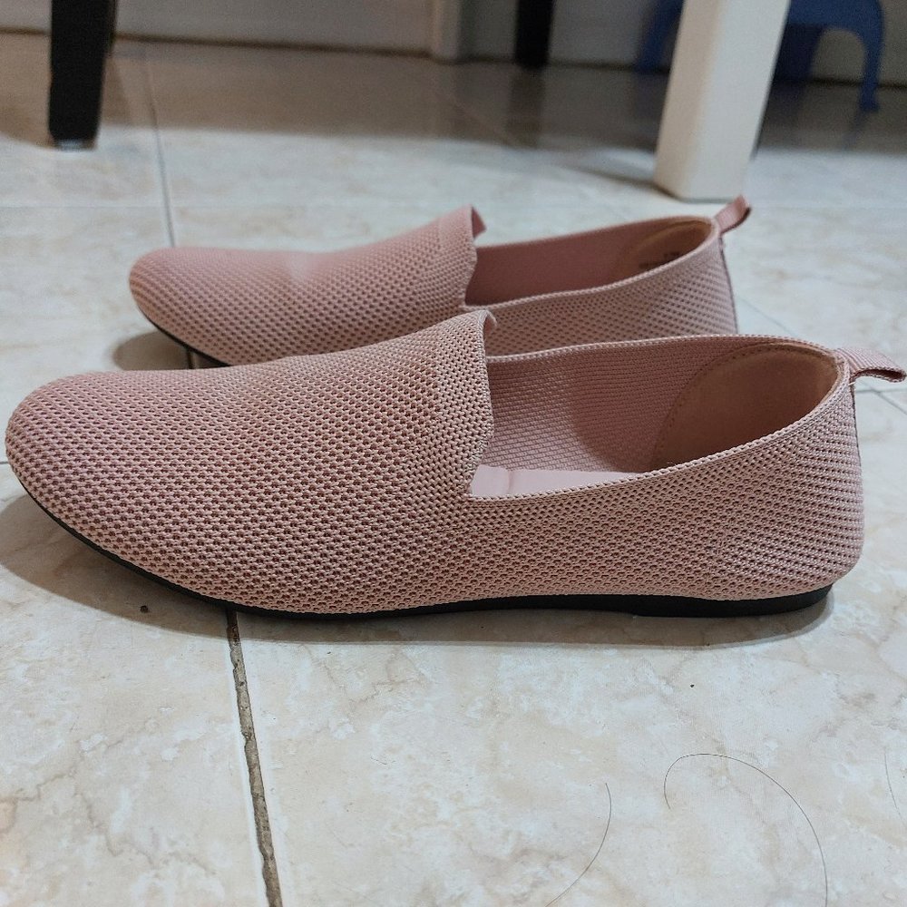 Mia Amore Womens Marleene Round Toe Loafers Pink Slip On Comfortable Pink